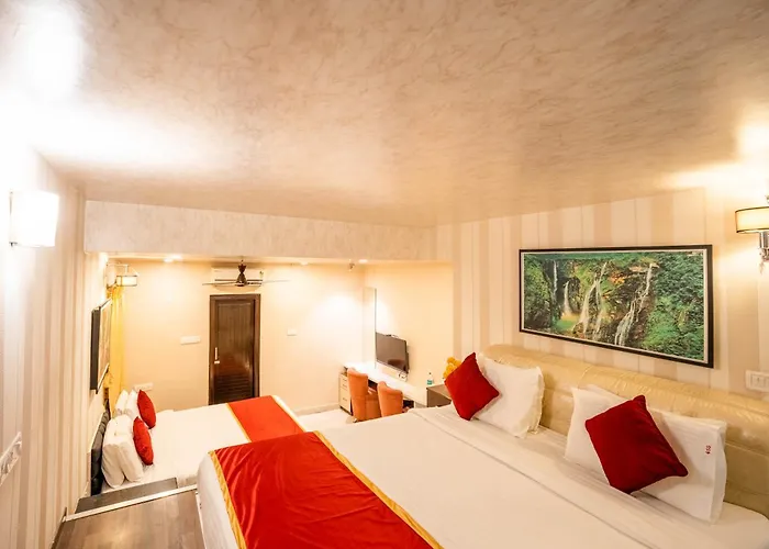 Three-Bedroom Suite Apartment